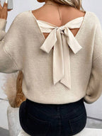 V-neck plain knit sweater with back tie: Beige / L