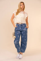 91785P Western Print Barrel Leg Denim Jean: MEDIUM WASH / S-M-L (2-2-2)