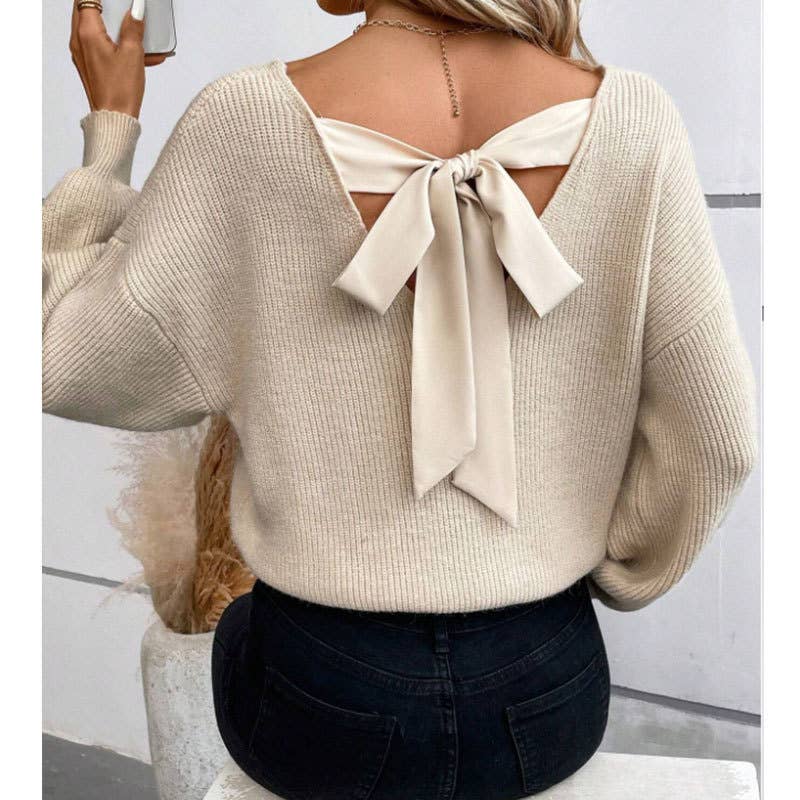 V-neck plain knit sweater with back tie: Beige / L