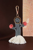 CACTUS KEY CHAIN GREY